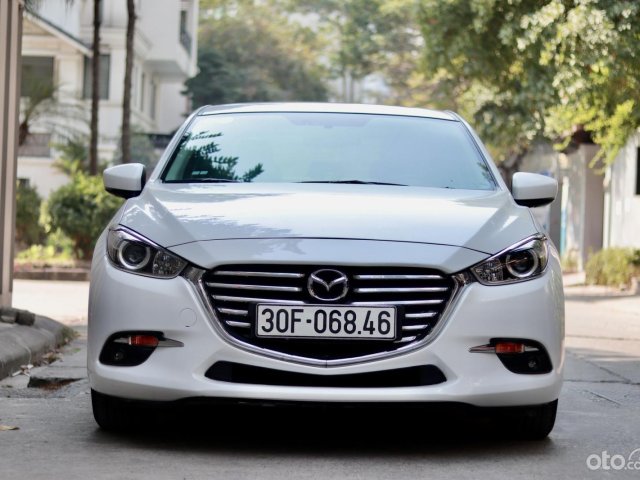 Cần bán gấp Mazda 3 đăng ký 2018 ít sử dụng, giá chỉ 570tr0