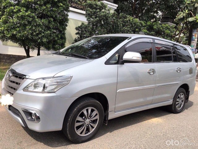 Bán Toyota Innova 2015 E xe gia đình zin nguyên0