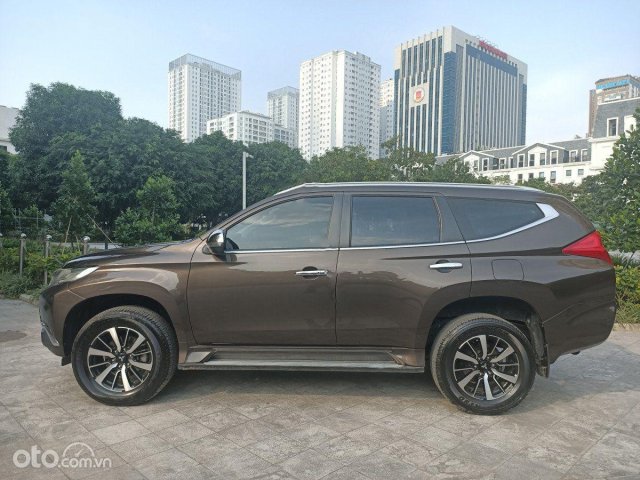 Cần bán Mitsubishi Pajero đời 2018, màu nâu, nhập khẩu nguyên chiếc  0