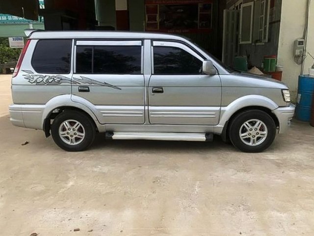 Bán xe Mitsubishi Jolie SS đời 2003, màu bạc, 130 triệu