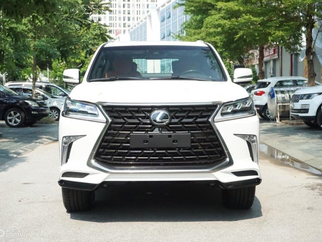 Cần bán xe Lexus LX 570 MBS sản xuất 2021, màu trắng, nhập khẩu