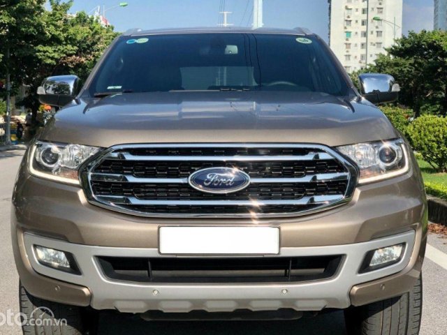 Bán Ford Everest năm sản xuất 2019 ít sử dụng0