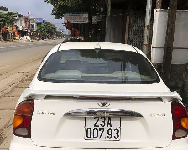 Cần bán gấp Daewoo Lanos 2004, màu trắng, giá 65tr