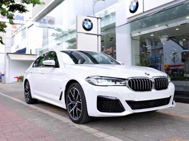 [ Mới] BMW 5 Series mới 2021, tặng BHVC, giá ưu đãi, giao xe ngay