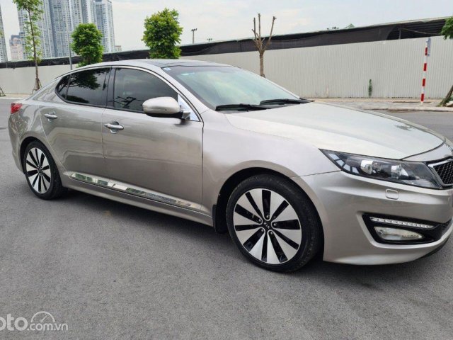 Cần bán Kia Optima 2.0 A đời 2012, màu bạc 0