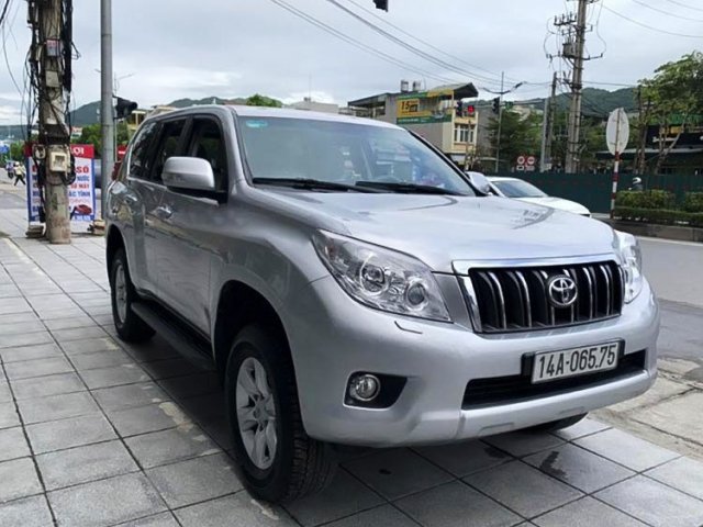 Bán Toyota Prado sản xuất năm 2009, màu bạc, nhập khẩu còn mới0