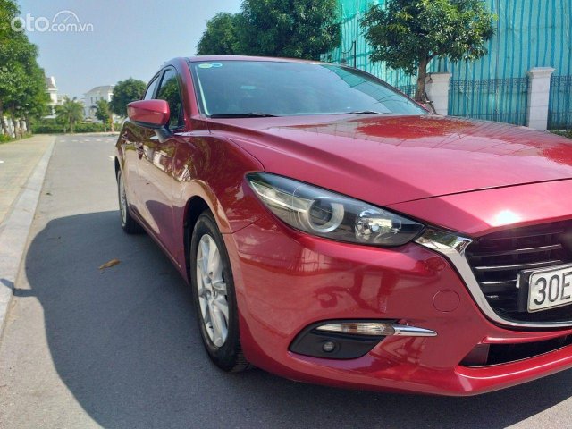 Cần bán gấp Mazda 3 2017, màu đỏ còn mới, giá chỉ 529 triệu0