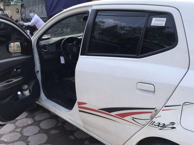 Bán xe Toyota Wigo 1.2G MT đời 2019, màu trắng, nhập khẩu