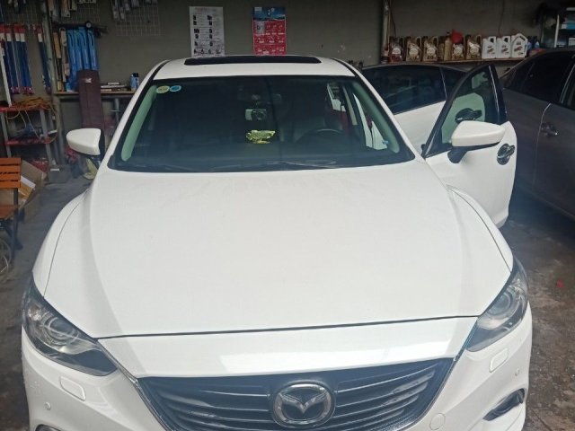 Bán Mazda 6 sản xuất năm 2016, màu trắng còn mới0