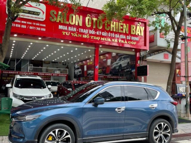 Cần bán Mazda CX 5 sản xuất 2018, màu xanh lam