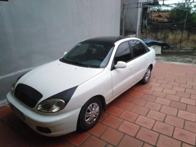 Bán xe Daewoo Lanos năm sản xuất 2003, màu trắng, giá tốt