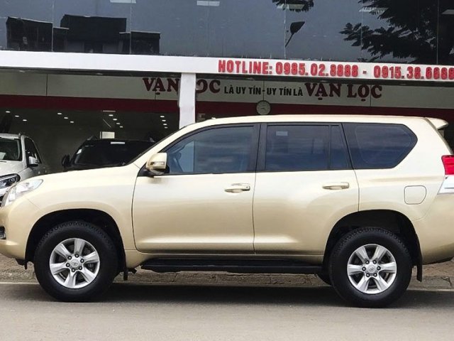 Bán Toyota Land Cruiser Prado TXL 2.7 2012, màu vàng, nhập khẩu còn mới