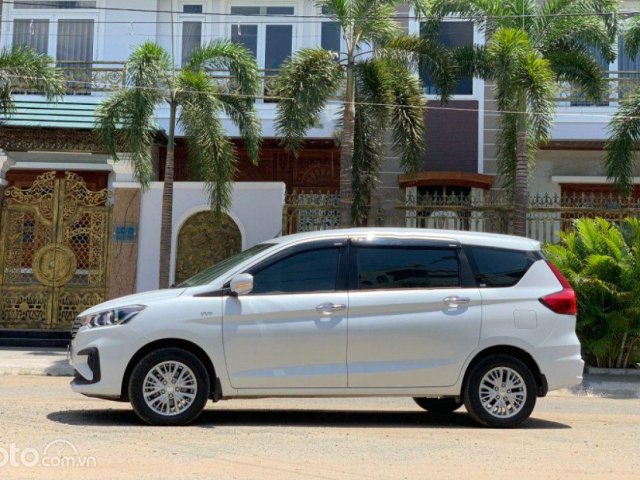 Bán ô tô Suzuki Ertiga AT năm 2019, màu trắng, nhập khẩu nguyên chiếc0