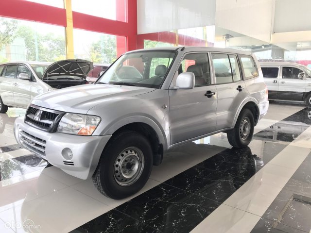 Màu bạc, nhập khẩu nguyên chiếc2