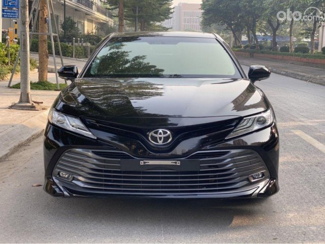 Cần bán xe Toyota Camry 2.5G sản xuất 2019, màu đen, nhập khẩu 0