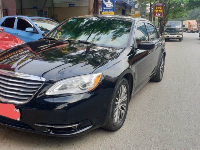 Bán Chrysler 200 sản xuất 2013, màu đen, nhập khẩu chính chủ