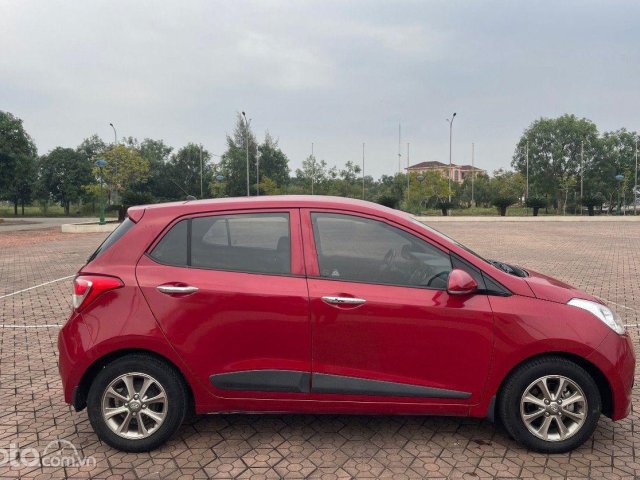 Bán Hyundai Grand i10 1.0 AT năm sản xuất 2015, màu đỏ, nhập khẩu