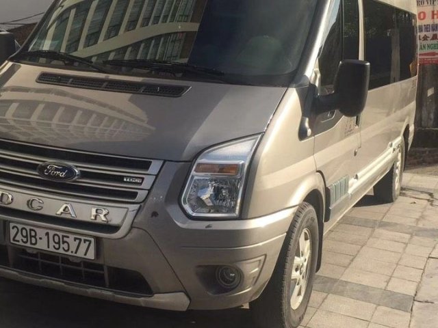 Cần bán gấp Ford Transit Luxury 2018, màu bạc như mới