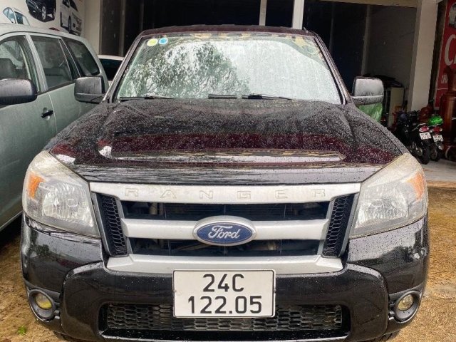 Cần bán xe Ford Ranger XL 2.5L 4x4 MT sản xuất 2011, màu đen, nhập khẩu nguyên chiếc0