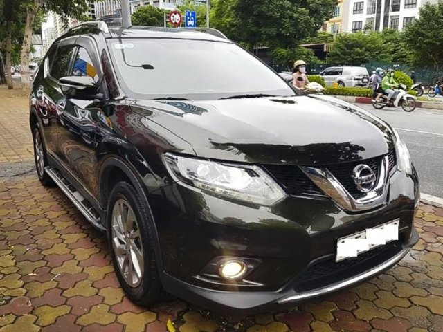 Bán Nissan X trail 2016, màu nâu giá cạnh tranh