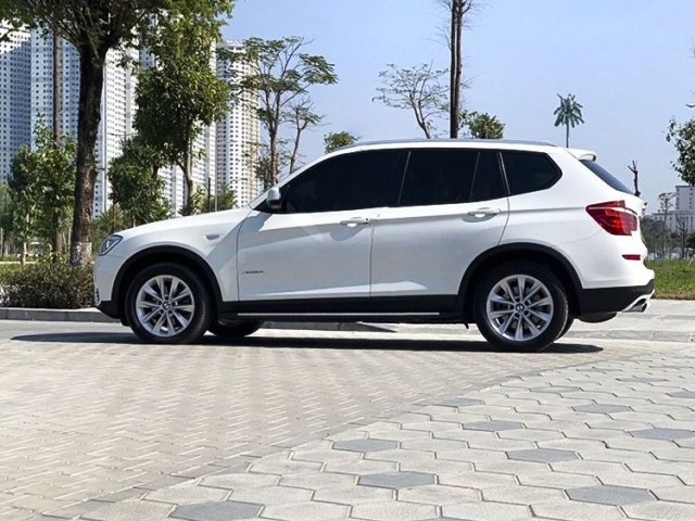 Cần bán xe BMW X3 2.0 đời 2017, màu trắng, nhập khẩu nguyên chiếc