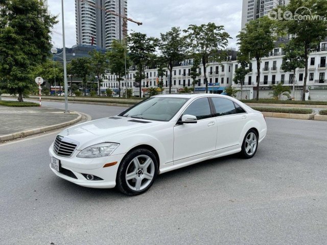 Mercedes-Benz S550 sản xuất năm 2006, xe đẹp xuất sắc, bao sang xịn giá chỉ 585 triệu