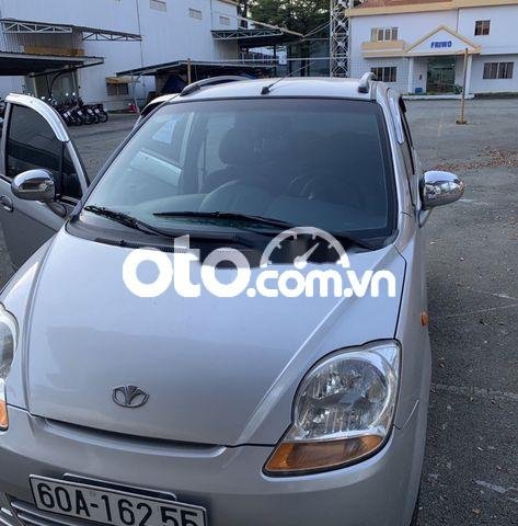 Cần bán gấp Daewoo Matiz AT đời 2014, màu bạc, xe nhập còn mới