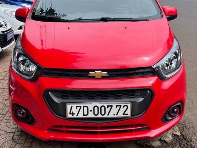 Cần bán xe Chevrolet Spark năm 2018, màu đỏ giá cạnh tranh