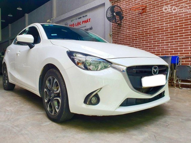 Bán Mazda 2 AT sản xuất năm 2016, màu trắng, nhập khẩu, giá chỉ 414 triệu0