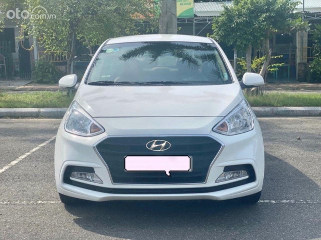 Bán ô tô Hyundai Grand i10 năm 2018, màu trắng, giá tốt