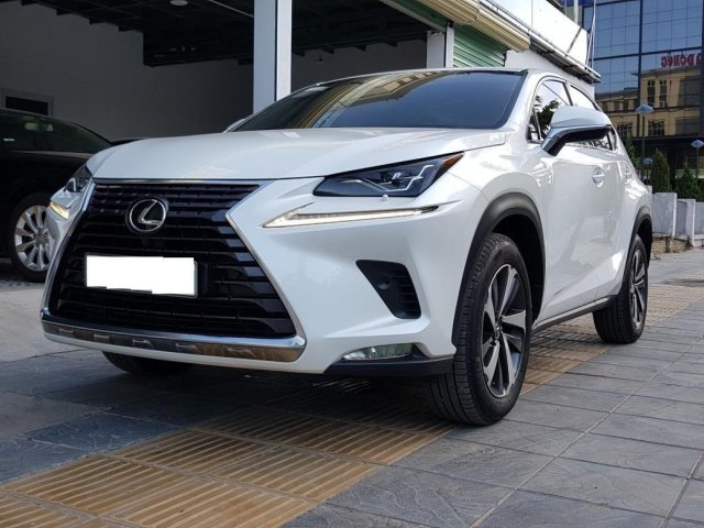 Bán Lexus NX 300 sản xuất năm 2018