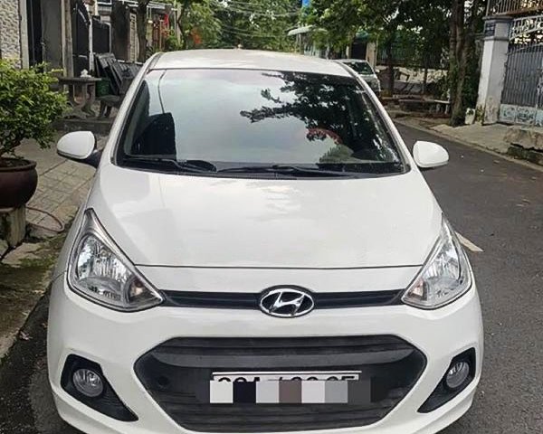 Bán Hyundai Grand i10 đời 2015, màu trắng, nhập khẩu số sàn, giá tốt0