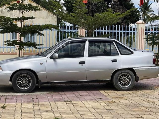 Xe Daewoo Cielo sản xuất năm 1999, màu bạc chính chủ0