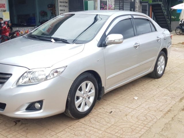 Cần bán Toyota Corolla Altis năm 2009 ít sử dụng giá chỉ 315tr