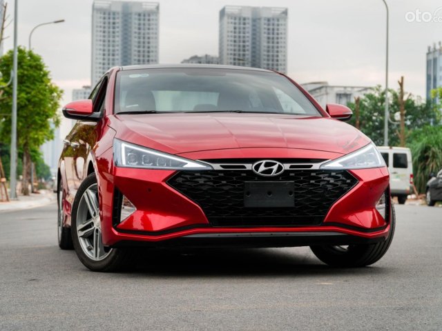 Hyundai Elantra 2019 Sport siêu đẹp giá hợp lý0