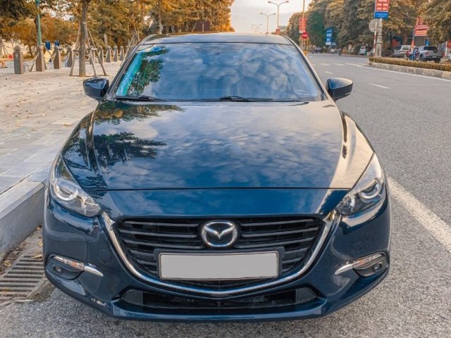 Bán Mazda 3 Luxury sản xuất năm 2019, màu xanh lam còn mới0