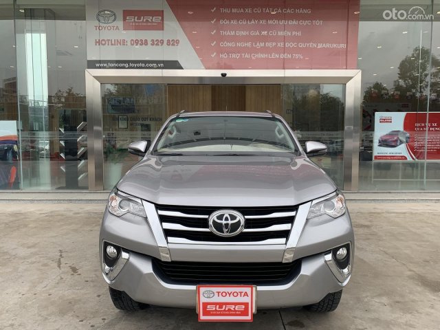 Cần bán xe Toyota Fortuner 2.7V 4x2 AT 2019 màu bạc cá nhân đi 61.000km - xe cũ chính hãng Toyota Sure