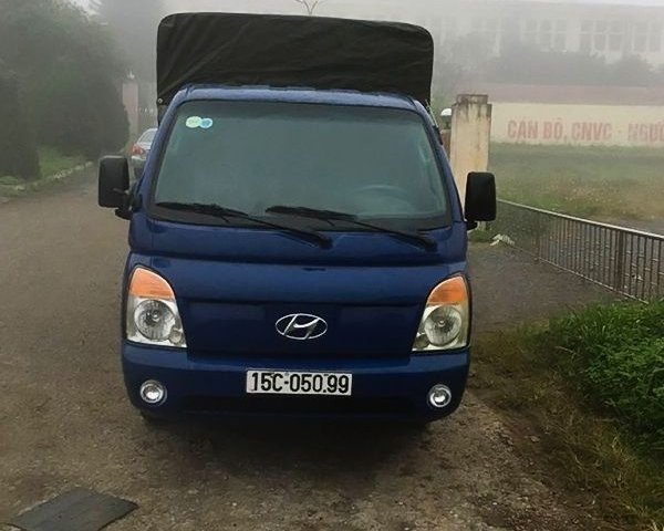 Bán xe Hyundai Porter năm sản xuất 2004, màu xanh lam