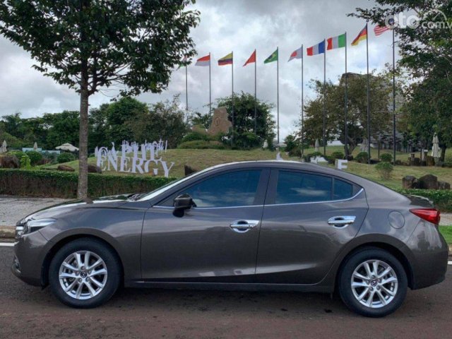 Xe Mazda 3 1.5 AT năm sản xuất 2018, màu nâu còn mới0