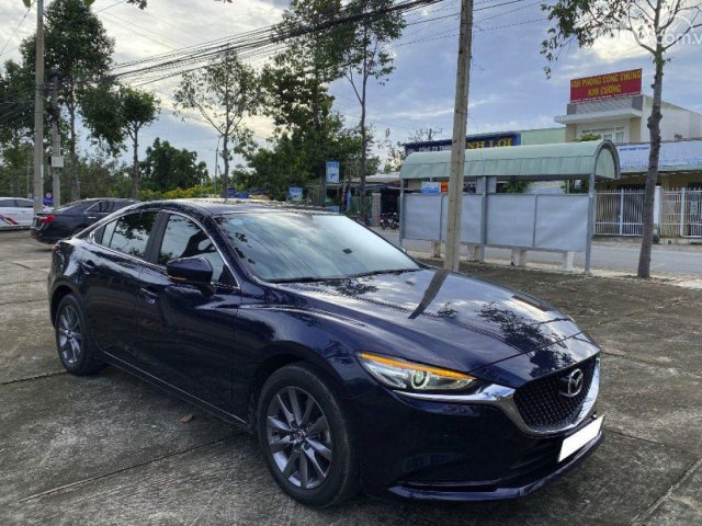 Bán Mazda 6 Luxury 2.0 AT năm 2020, màu xanh lam