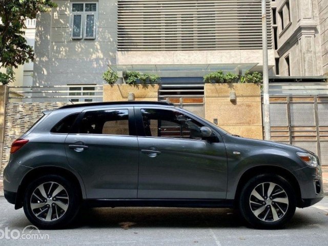 Bán xe Mitsubishi Outlander Sport 2.0 CVT Premium đời 2014, màu xám 