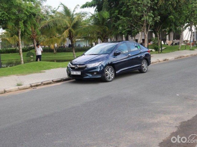 Cần bán gấp Honda City sản xuất 2019, màu xanh lam 