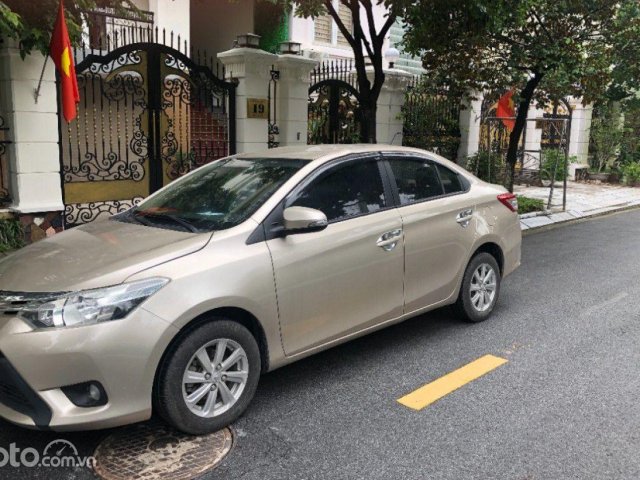 Bán ô tô Toyota Vios sản xuất 2015, màu vàng còn mới, 288tr0