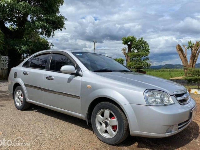 Bán Daewoo Lacetti EX 1.6 MT đời 2008, màu bạc còn mới, giá tốt0