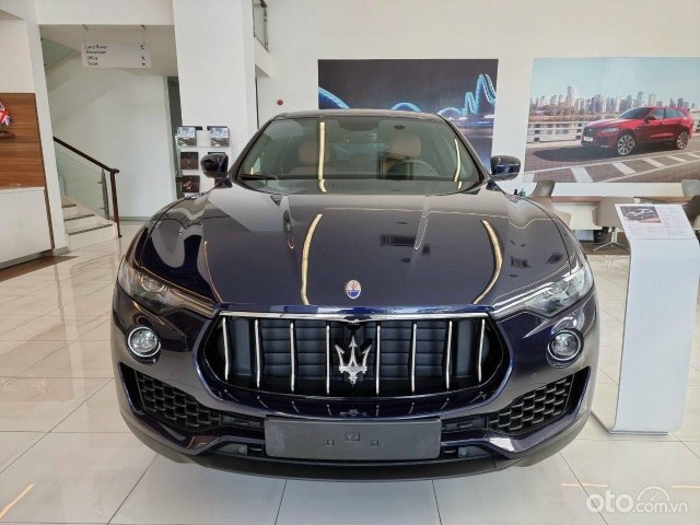 [Maserati HCM] - Maserati Levante 350Hp, màu xanh đen, xe nhập