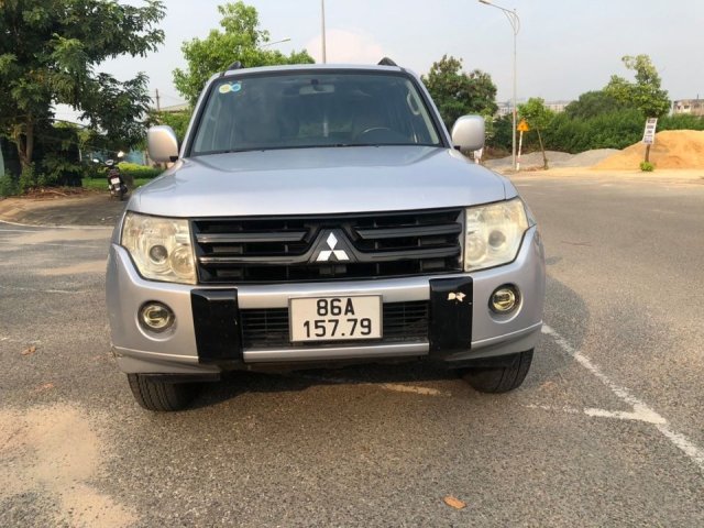 Cần bán xe Mitsubishi Pajero năm 2007, màu bạc, xe nhập, giá chỉ 155 triệu0