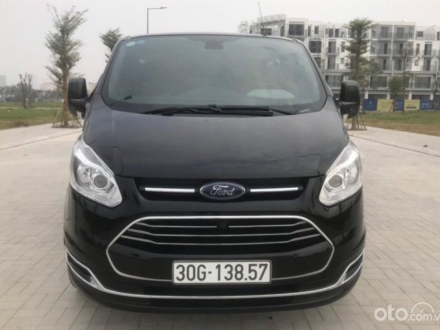 Bán ô tô Ford Tourneo Titanium 2.0 AT sản xuất 2019, màu đen