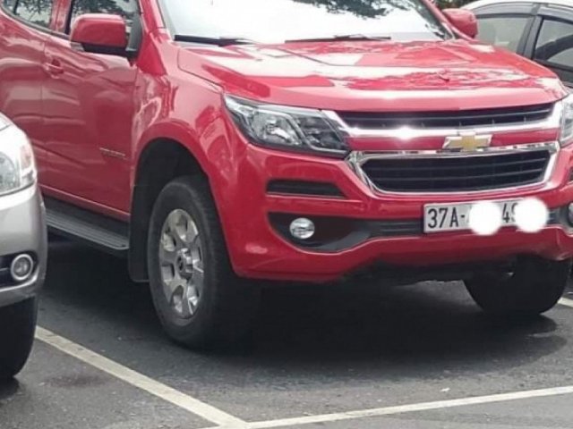 Cần bán lại xe Chevrolet Trailblazer LT 2.5L VGT 4x2 AT đời 2018, màu đỏ, nhập khẩu chính chủ, 585tr