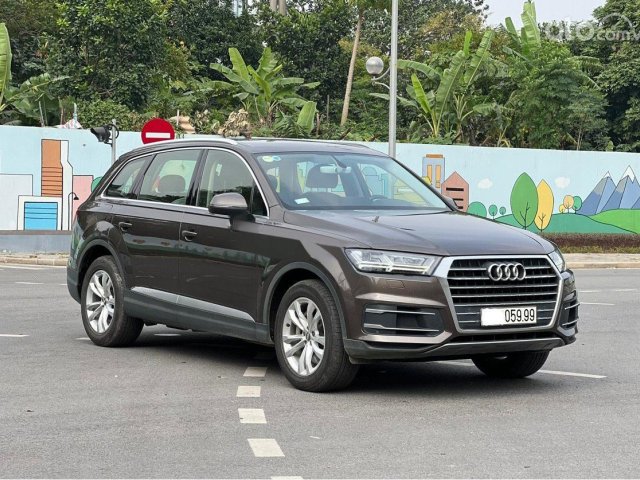 Bán xe Audi Q7 3.0 Quattro 2016, màu nâu, xe nhập chính chủ0