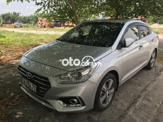 Bán Hyundai Accent 1.4 ATH sản xuất 2020, màu bạc, nhập khẩu nguyên chiếc, giá 485tr